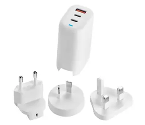 Acer GaN 65W USB nabíječka 65W bílá / 19V / 3 portová nabíječka / 2xUSB-C,1x TypeA