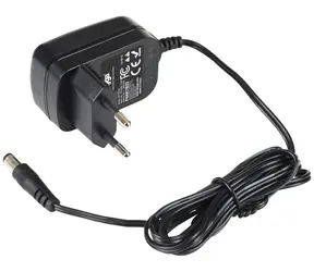 TRX Universální adaptér 1.5 m černá / 110-240V / 5V / 10W / 5.5 x 2.1mm konektor