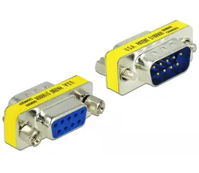 DeLock Ochrana konektoru D-Sub 9pin (M) - D-Sub 9pin (F) stříbrná