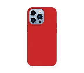Epico Silikonový kryt pro iPhone 13 červená / s podporou uchycení MagSafe