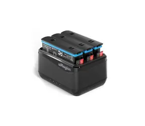 Insta360 X4 - Nabíjecí box 3v1