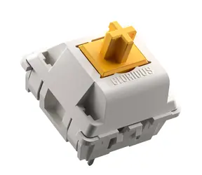 Glorious Panda Standard Switches 36 ks / mechanické spínače / 5-Pin / taktilní / MX-Stem / 50g / lubrikované