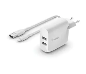 Belkin BOOST CHARGE charger bílá / nabíječka / 2x USB-A / 24W / s 1m kabelem Lightning