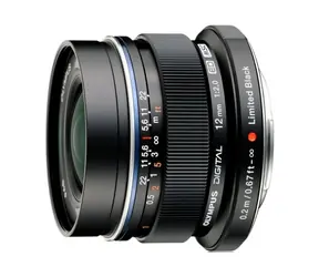 Olympus M. ZUIKO PREMIUM EW-M1220 černá / 12mm / 1:2.0 (ekv. 24mm) pevný širokoúhlý objektiv / celokovový 
