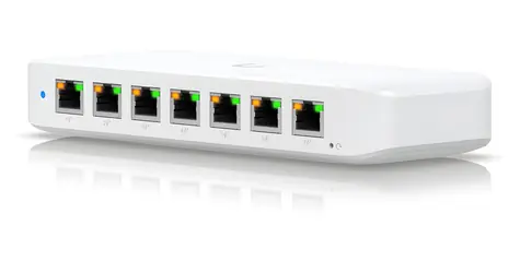 Ubiquiti UniFi Switch Ultra / Switch / 8× GbE RJ-45 / 7× PoE+ 802.3af/at / PoE In