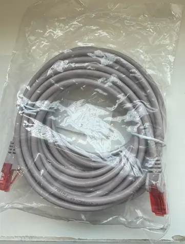 MicroConnect CAT6 U/UTP 3m levandulová / Patch kabel / RJ-45