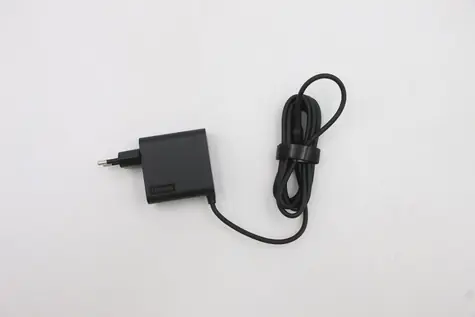 Lenovo 65W USB-C AC Adapter / Napájecí adaptér / 65W / USB-C