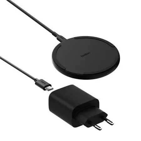 Belkin BOOST CHARGE Qi černá / Bezdrátová nabíjecí podložka / 15W