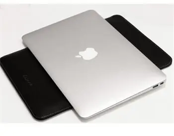 LUXA2 Metropolitan / Pouzdro / pro MacBook Pro 15