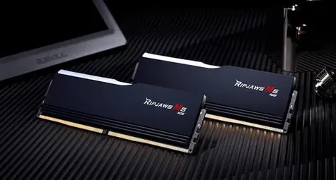 G.Skill Ripjaws M5 RGB černá 64GB (2x 32GB) 6400MHz / DDR5 / CL32 / DIMM / 1.4V / XMP 3.0