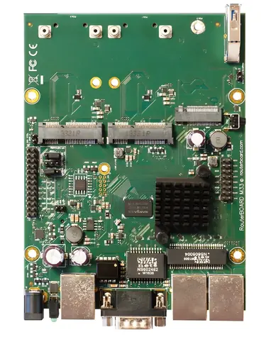 MikroTik RBM33G / RouterBoard / 3x GLAN / 2x miniPCIe / M.2 / USB 3.0 / RouterOS L4