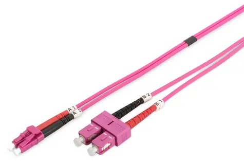 Digitus fialová / Optický patch kabel LC-SC / Multimode OM4 / Duplex / 1 m