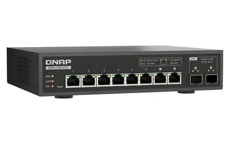 QNAP QSW-L3208-2C6T / Switch / 6x 10GbE RJ45 / 2x 10GbE SFP+/RJ45 combo / Lite Managed / řízený