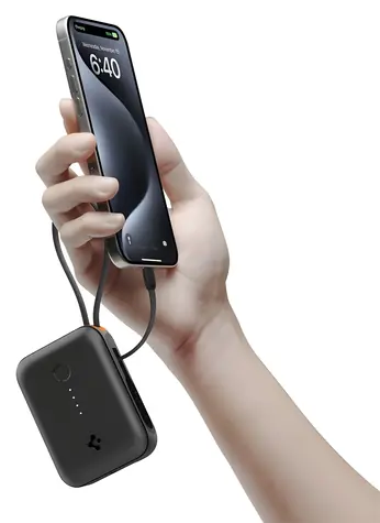Spigen Essential EA3010BT černá / Powerbanka / 10 000 mAh / 30W / vestavěný USB-C kabel