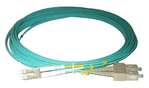 XtendLan LC-SC 3 m / Optický patchkabel / 50/125 OM3 / Duplex / LS0H