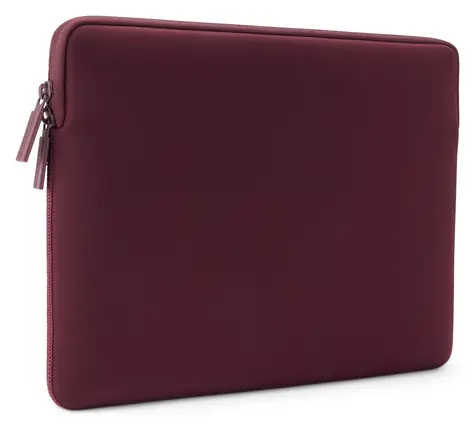 Pipetto Classic Fit Sleeve burgundy / Pouzdro / MacBook Neo 13 (A18 Pro)