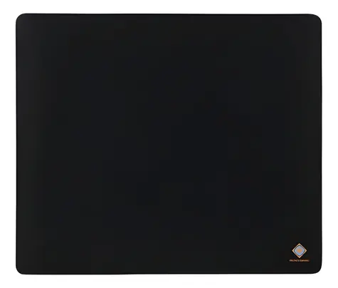 Deltaco GAM-005 černá / Herní podložka pod myš / neopren / 320 x 270 x 2 mm / omyvatelná