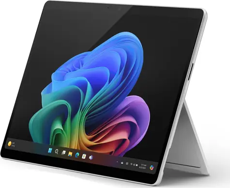 Microsoft Surface Pro 11 Copilot+ platinová / Notebook / 13
