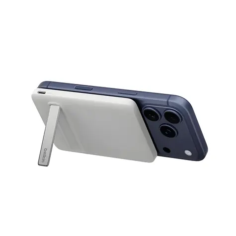 Belkin BOOST CHARGE Qi2 Slim bílá / Bezdrátová powerbanka / Magnetická / Skládací / 5000mAh