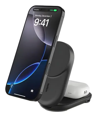 Belkin BOOST CHARGE PRO Qi2 černá / Bezdrátová skládací nabíječka 2v1 / magnetická / 25W