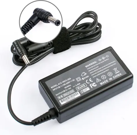 MicroBattery MBA50210 / Napájecí adaptér / 65 W / 19 V / 3,42 A / 5,5x2,5 mm / Fujitsu