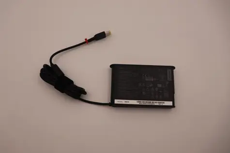 Lenovo 135W AC adaptér (5A10V03264) / Napájecí adaptér / pro notebooky