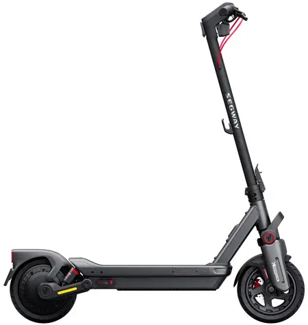 Segway Ninebot KickScooter Max G3 D černá / Elektrická koloběžka / 2000 W / 20 km/h / 80 km / 468 Wh