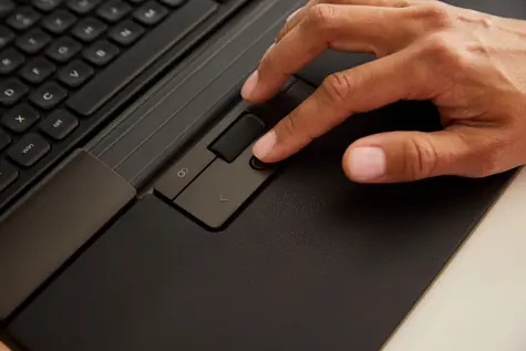Contour SliderMouse Pro WL Regular černá / Ergonomická bezdrátová myš / 2800 DPI / Bluetooth 5.1 / veganská kůže