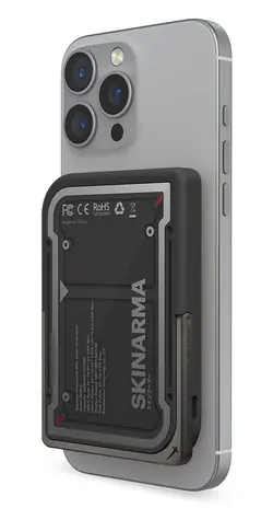Skinarma Nexus Mecha černá / Powerbanka / MagSafe / stojánek / 5000 mAh / USB-C PD 20W