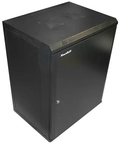 XtendLan 15U 600x450 mm / Nástěnný rozvaděč / jednodílný / plné dveře / proti vykradení