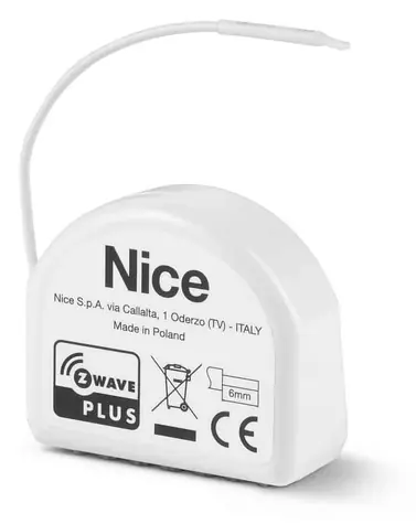 Fibaro FGR-224 bílá / Modul pro ovládání žaluzií / 220-240V / dosah 40 m