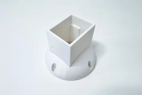 TP-Link Držák pro kameru Tapo C501GW bílý / Držák / na stěnu / PETG / s krytkou kabelů