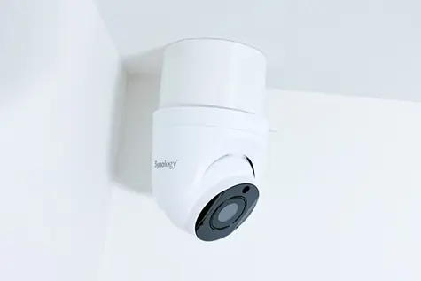 OEM držák s krytkou kabelů pro Synology TC500/TC510 bílá / Držák / na stěnu a strop / PETG