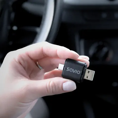 TR-17 Bezdrátový adaptér CarPlay a Android Auto / Adaptér