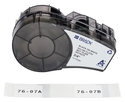 Brady Nylonové štítky pro M210/M211 / Štítky do tiskárny / nylonové / 2,54×1,9 cm / 121 ks