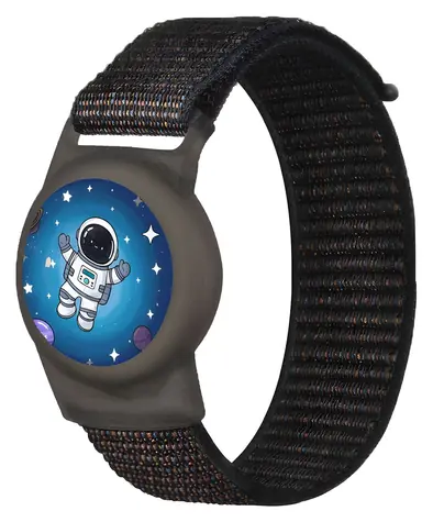 Hurtel Nylonové pouzdro pro Apple AirTag černé s kosmonautem / Pouzdro / poutko na zápěstí / dětské