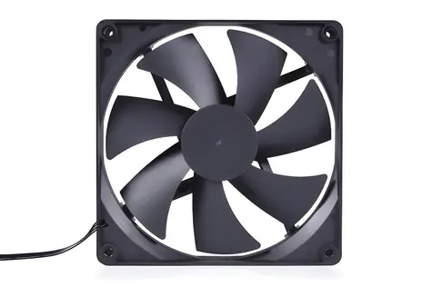 Alphacool Core černá / Ventilátor / 140 mm / PWM / 2500 RPM