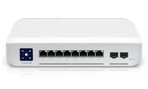 Ubiquiti UniFi Switch Enterprise 8 PoE / 8x 2.5G RJ45 / 2x 10G SFP+ / 120W PoE
