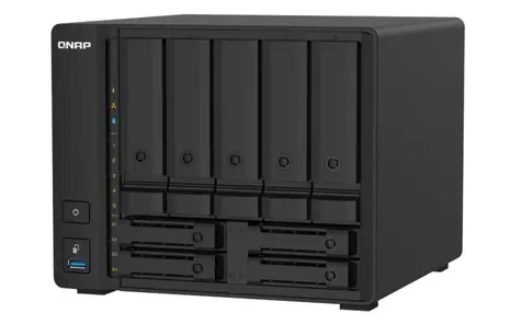 QNAP TS-932PX-4G / Cortex-A57 1.7 GHz / 4GB DDR4 / 9x SATA III / 3x USB3.2 / 2.5GLAN