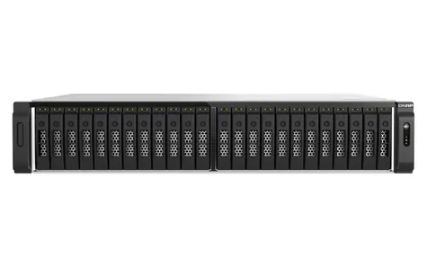 QNAP TS-h3077AFU-R5-32G / AMD Ryzen 5 7000 5.1 GHz / 32GB RAM / 30x 2.5