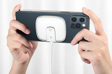 USAMS CD153 Ultra Thin Rychlý Magnetický Bezdrátový Dobíječ bílá