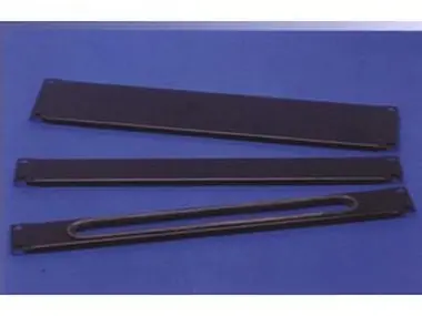 Triton Záslepka 3U BK