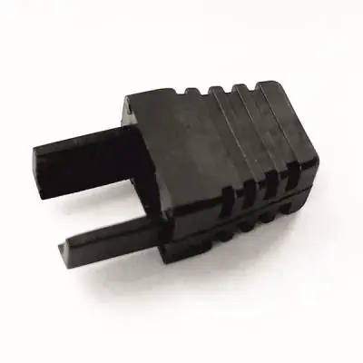 DATACOM ochrana pro plug RJ45 s výřezem černá