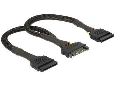 DeLock SATA napájecí kabel 15 pin samice > 2 x SATA 15 pin samec / 25 cm