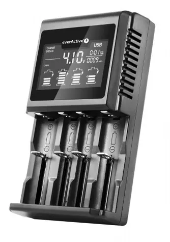EverActive UC-4000 černá / nabíječka pro NI-MH & Li-ion & LiFePO4 / R6 AA R03 AAA R14 C R20 D