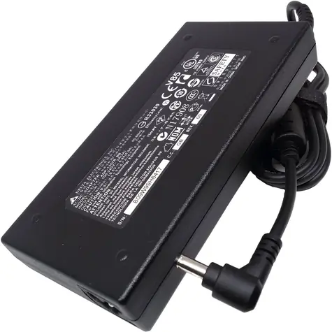 MSI napájecí adaptér 135W 19.5V / pro MSI: GF75 Thin 8RC & GF75 Thin 8RD & GF75 Thin 9RC / vč. síťové šňůry