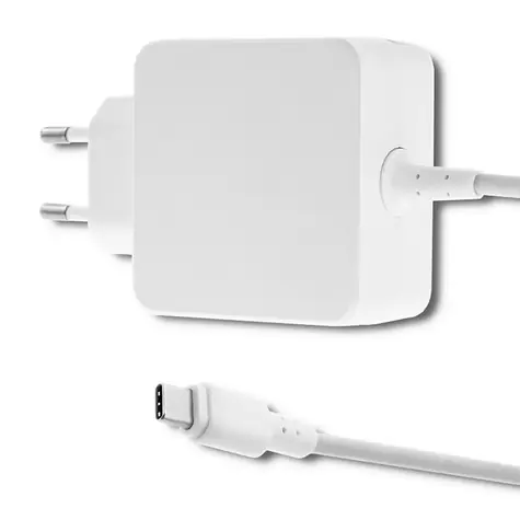 Qoltec 50194 AC adapter 45W / 20V / 2.25A / USB-C / bílá