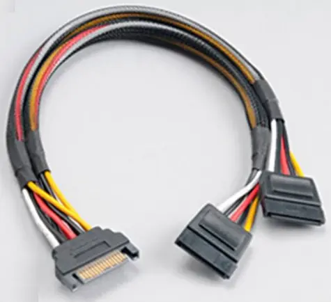 Akasa AK-CBPW05-KT02 SATA Strom-Y-kabel 30 cm / 2ks