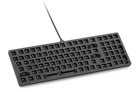 Glorious GMMK2 barebone ANSI černá / herní klávesnice / bez spínačů / USB-C / ANSI layout / RGB / 2m