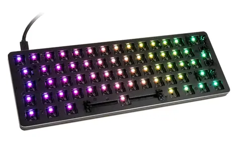Glorious GMMK Compact barebone ISO černá / herní klávesnice / bez spínačů / USB-C / ISO layout / RGB / 1.8m